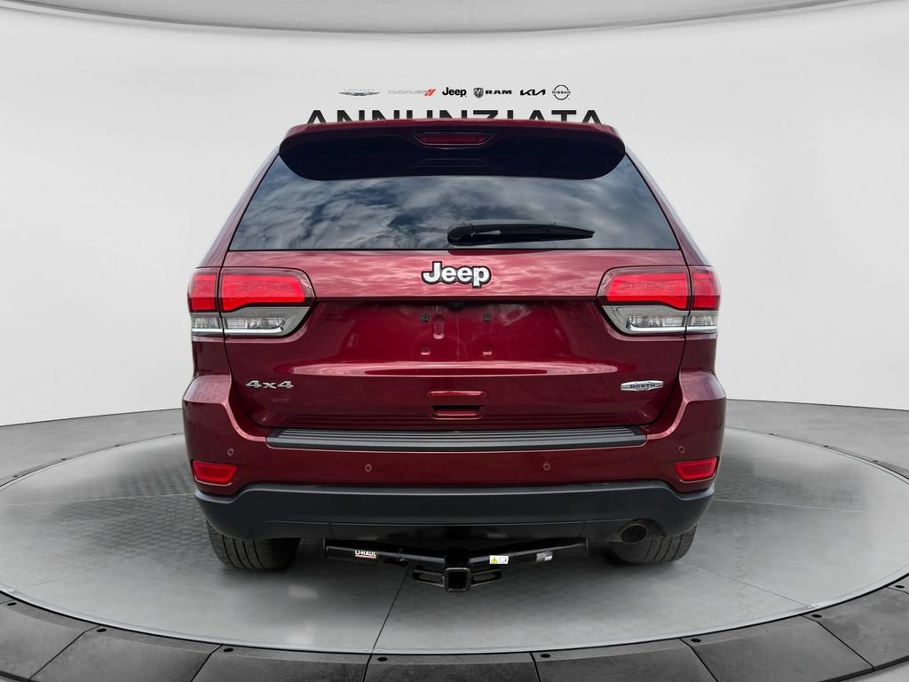 Used 2020 Jeep Grand Cherokee Laredo w/ Quick Order Package 2BN North AWD/4WD image 4