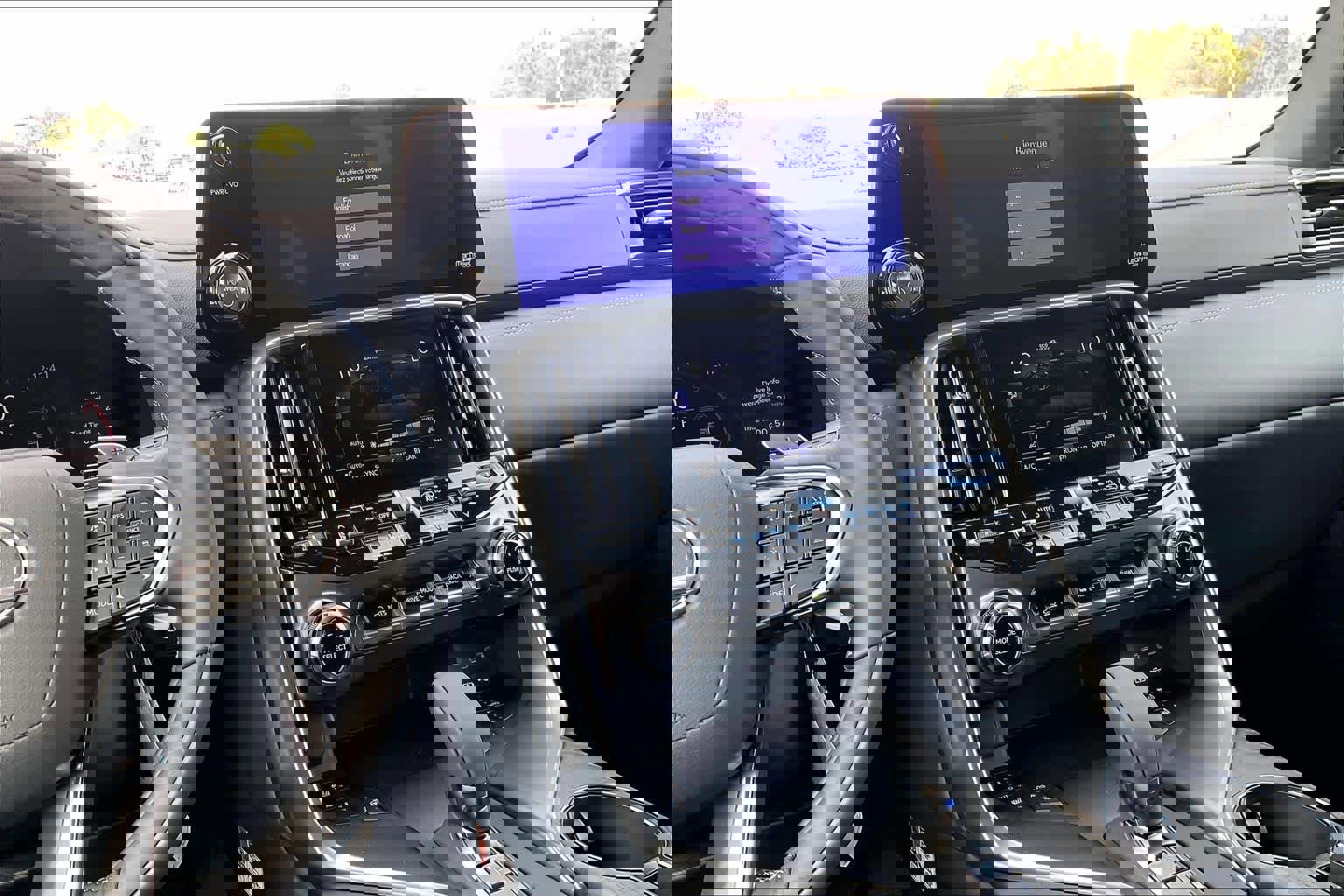 New 2026 Lexus LX 700h Luxury image 9