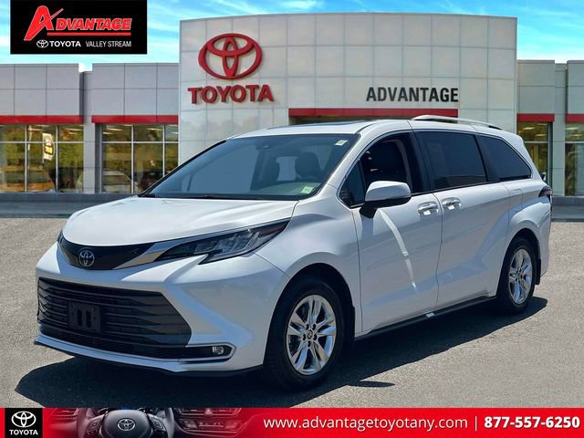 Certified 2023 Toyota Sienna Limited AWD/4WD video 4
