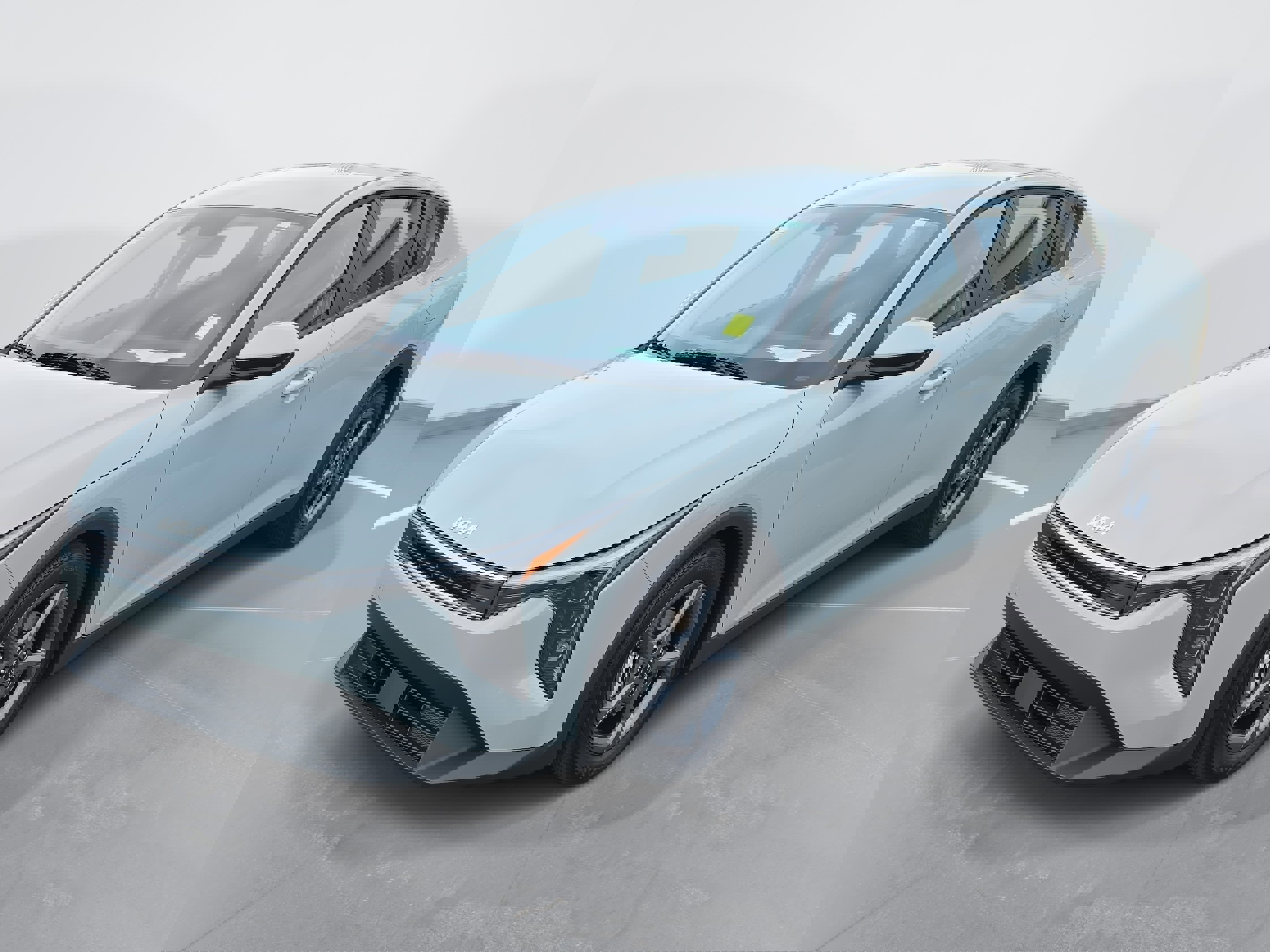 Used 2025 Kia K4 LXS image 1