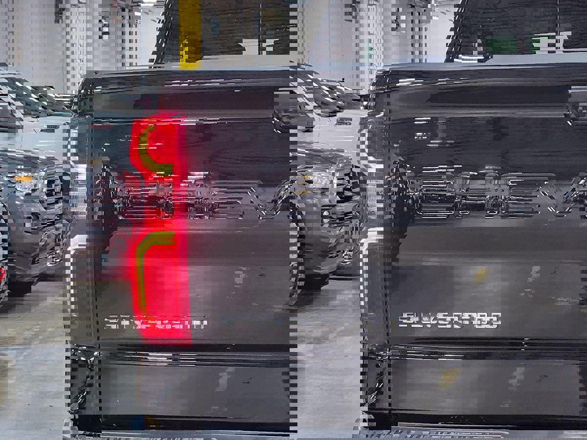 Used 2025 Chevrolet Silverado 1500 LT Trail Boss w/ Convenience Package II image 20