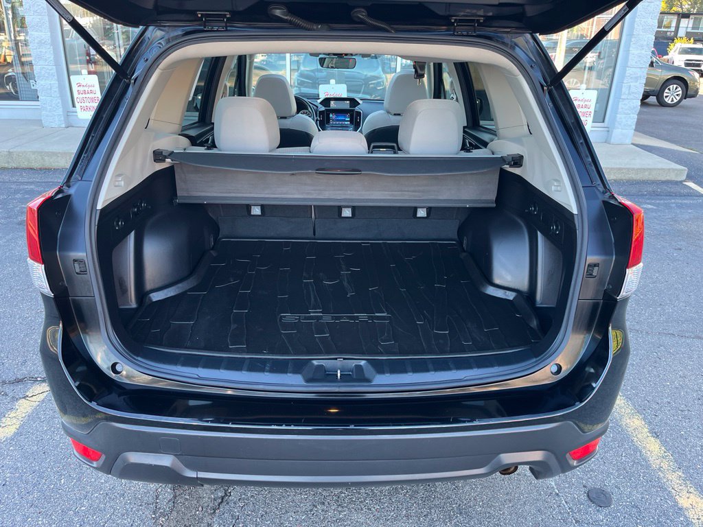 Used 2020 Subaru Forester Premium AWD/4WD image 28