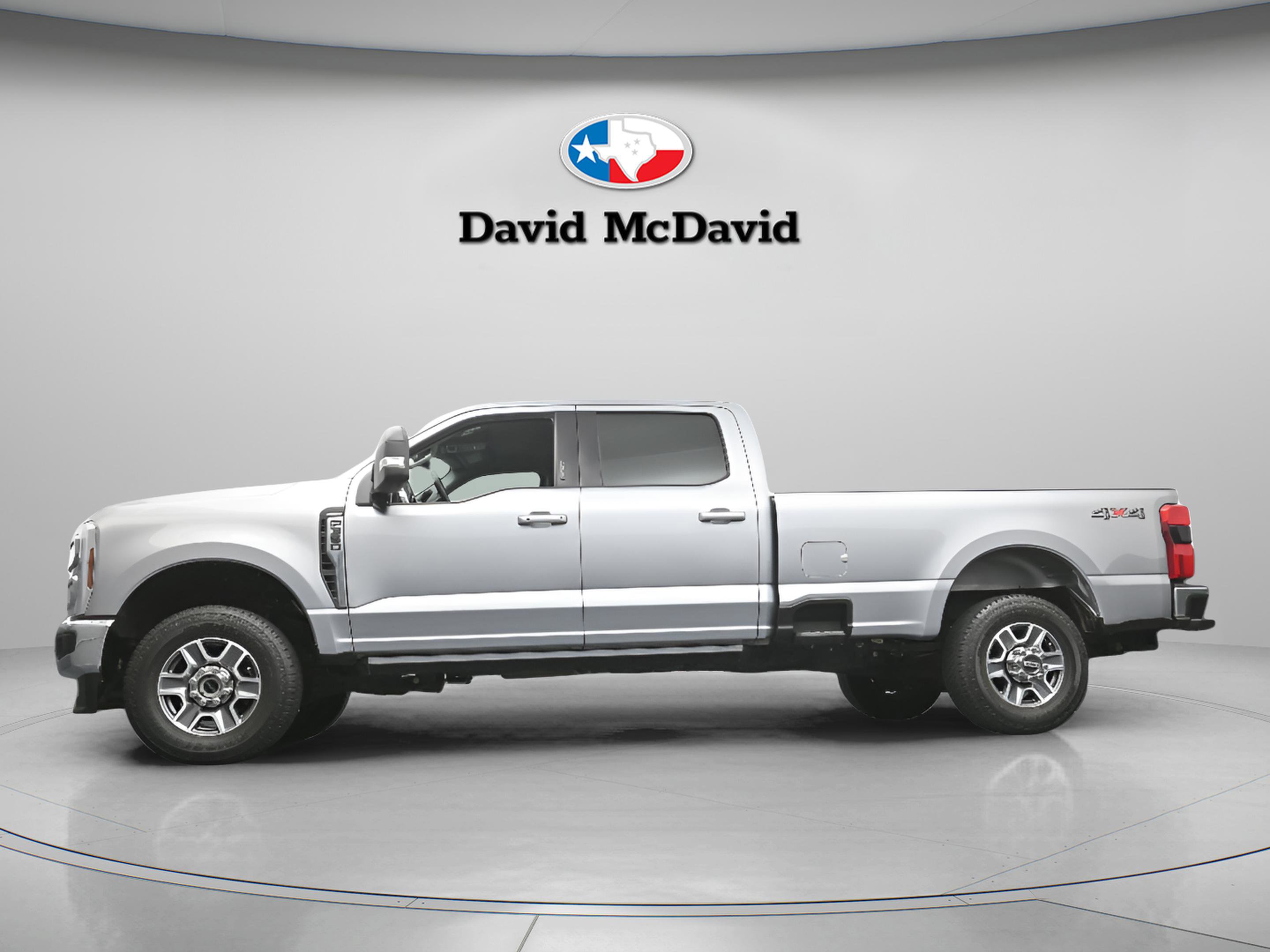Used 2024 Ford F350 Lariat image 31