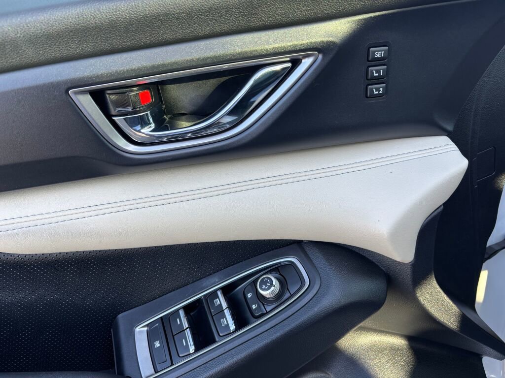 Used 2021 Subaru Ascent Limited w/ Technology Package image 22