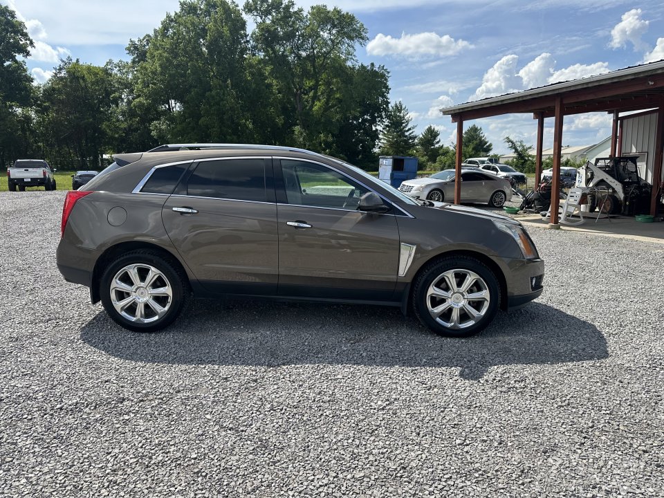 Used 2015 Cadillac SRX Premium AWD/4WD image 3