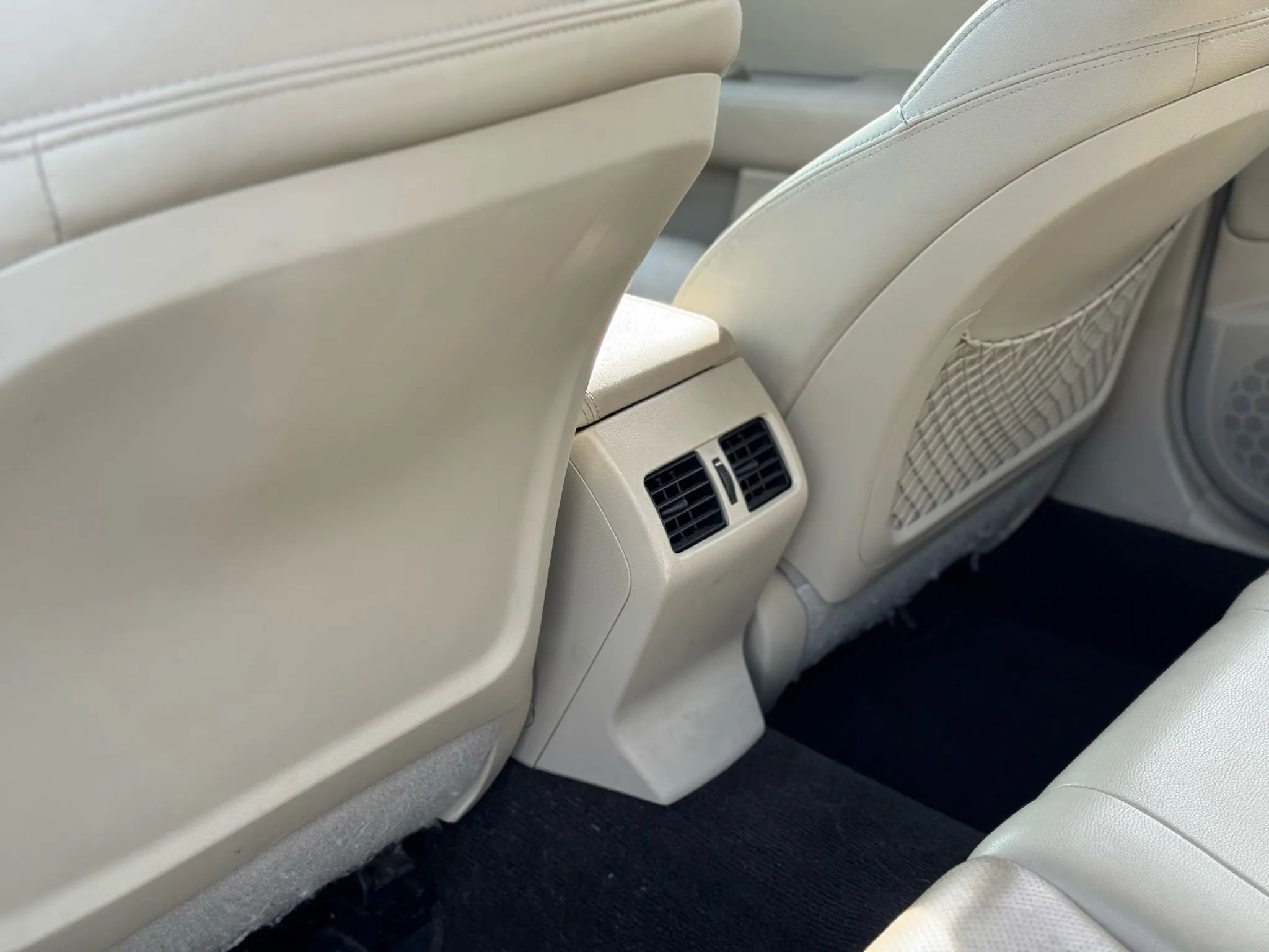 Used 2013 Subaru Outback 2.5i Limited w/ Moonroof Pkg image 35