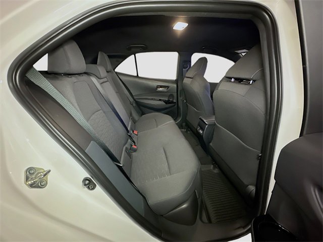 New 2025 Toyota Corolla SE image 31