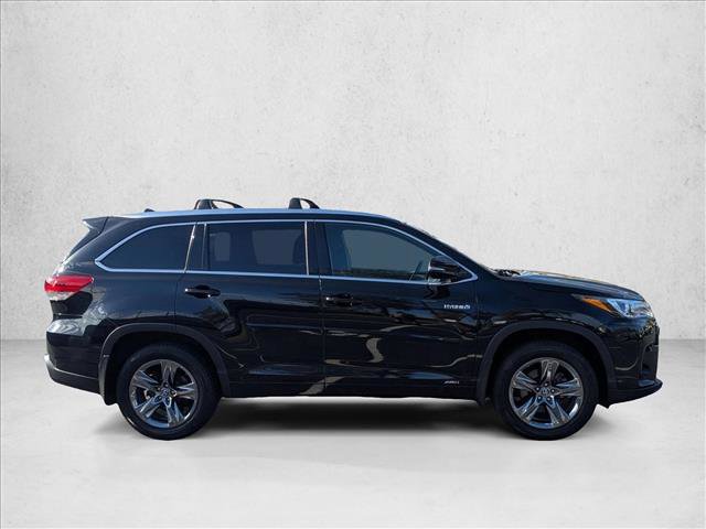 Used 2019 Toyota Highlander Limited Platinum image 4