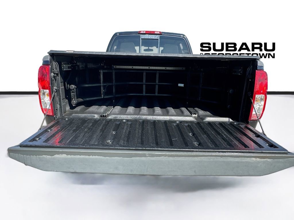 Used 2018 Nissan Frontier SV image 30
