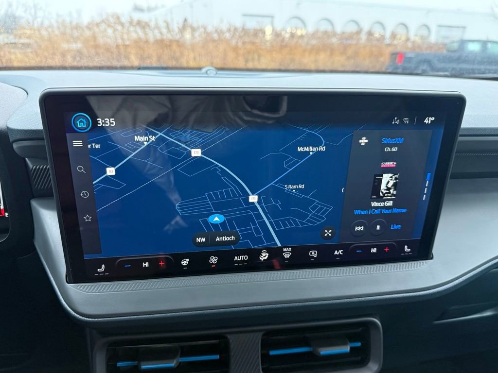 New 2025 Ford Maverick Lobo image 46