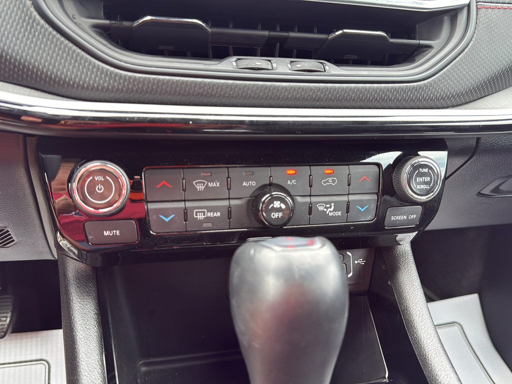 Certified 2025 Jeep Compass Trailhawk AWD/4WD image 27