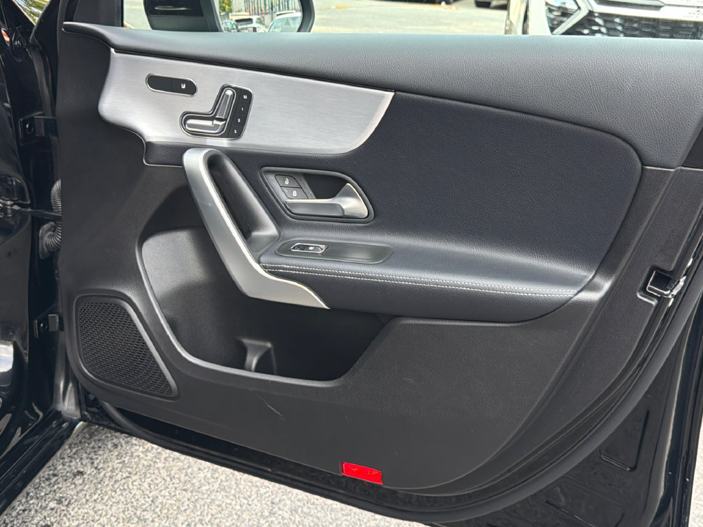 Used 2020 Mercedes-Benz A 220 4MATIC image 14