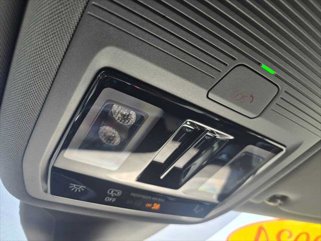 Used 2024 Audi Q4 e-tron Prestige image 36