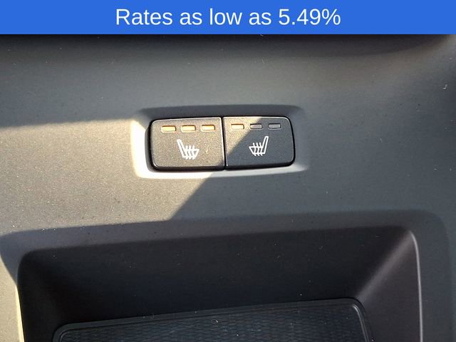 Certified 2022 Volvo XC60 B5 Momentum w/ Climate Package image 13