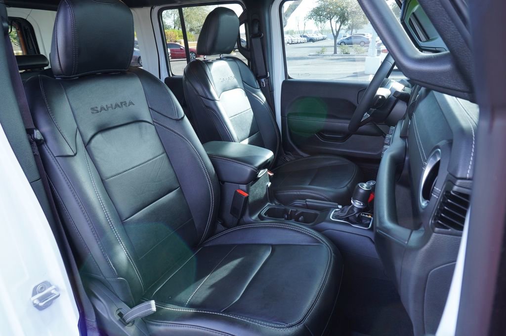 Used 2023 Jeep Wrangler Unlimited Sahara image 13