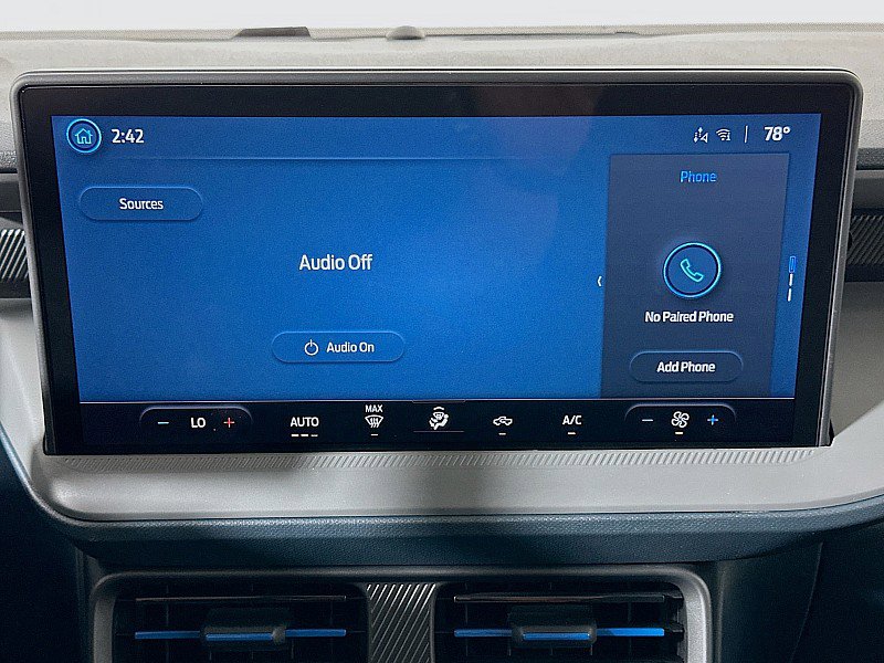 New 2025 Ford Maverick Lobo image 14