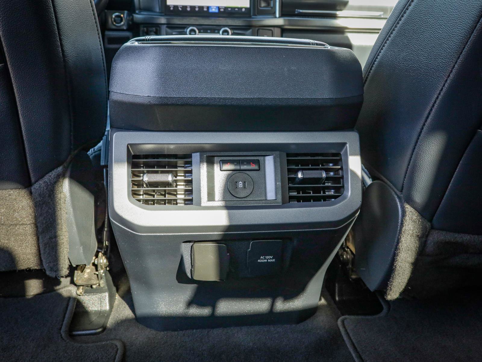 Used 2024 Ford F250 Lariat image 32