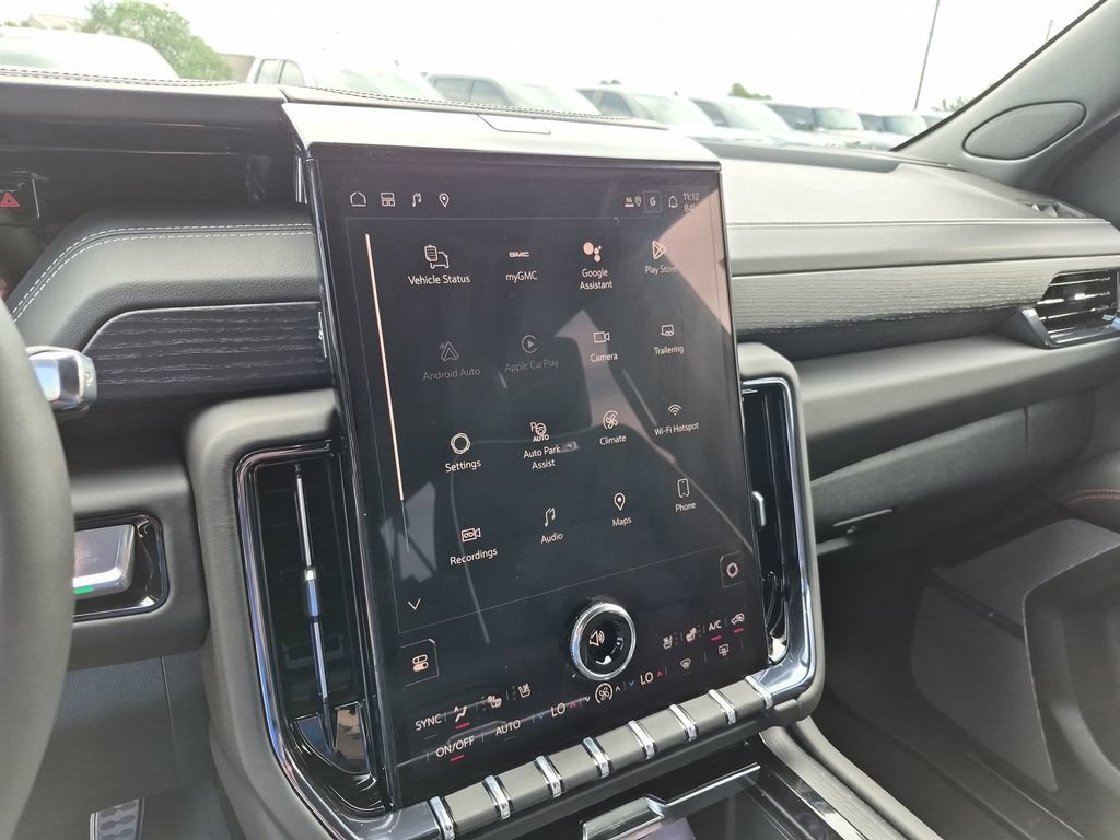 New 2026 GMC Yukon XL AT4 Ultimate AWD/4WD image 18