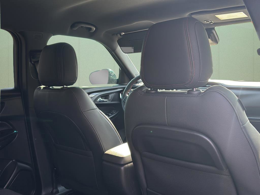 Used 2023 Chevrolet TrailBlazer RS w/ Convenience Package image 47