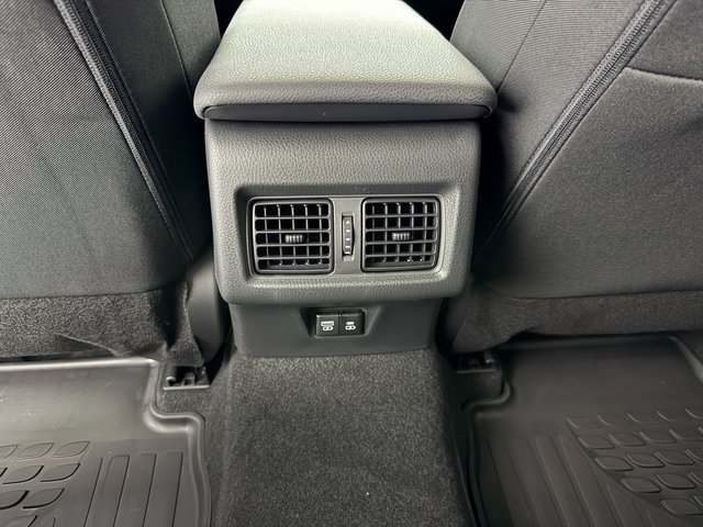 New 2026 Toyota Camry LE w/ Convenience Package image 32