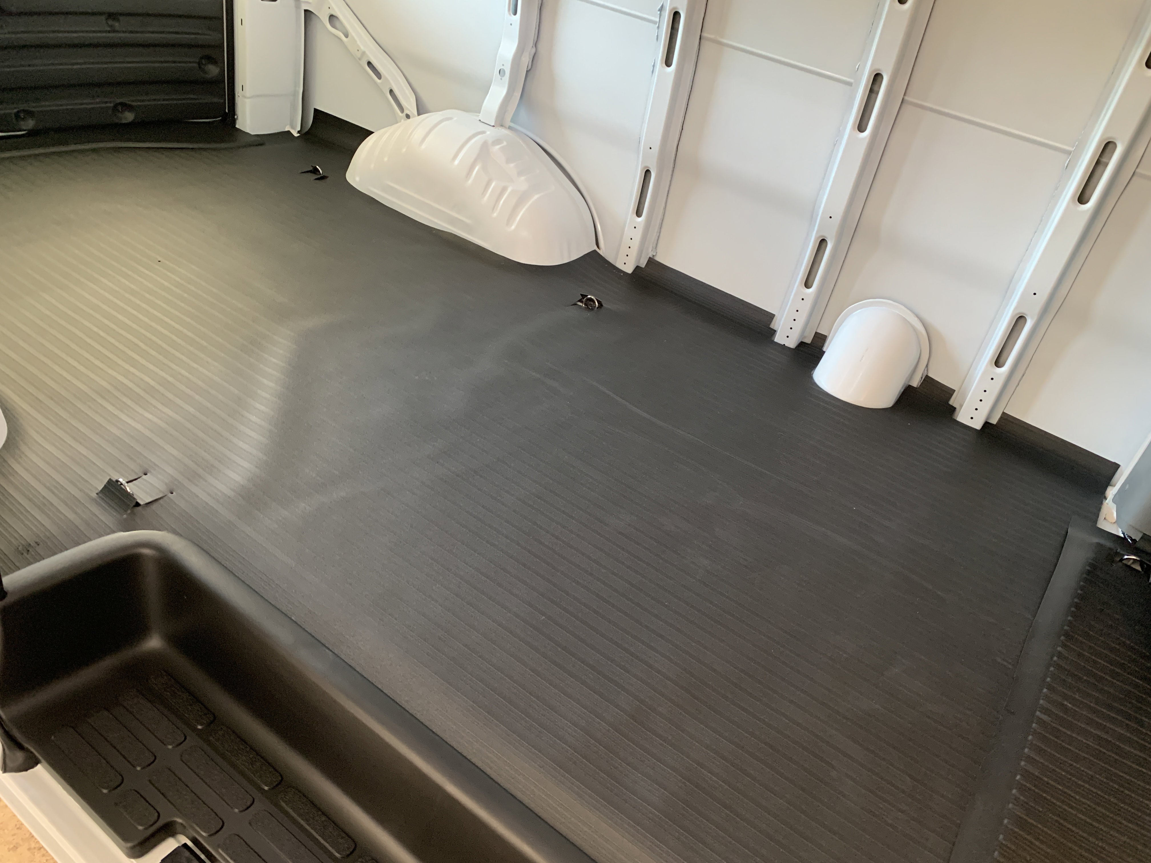 New 2025 Chevrolet Express 2500 image 38