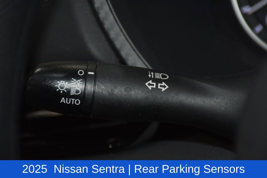 Used 2025 Nissan Sentra SV image 10