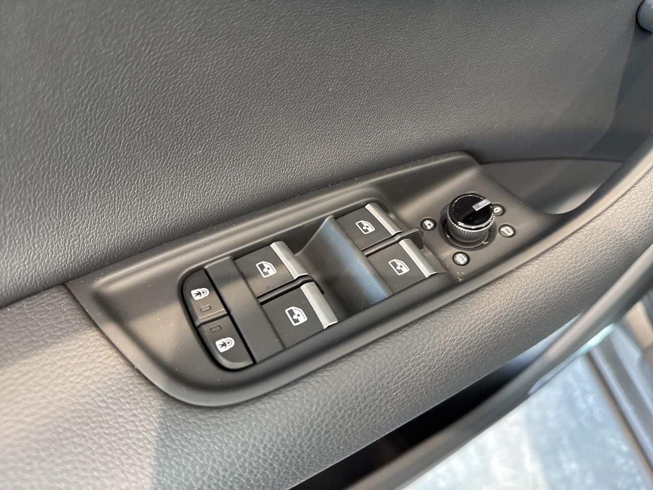 New 2026 Audi Q7 2.0T Premium AWD/4WD image 37