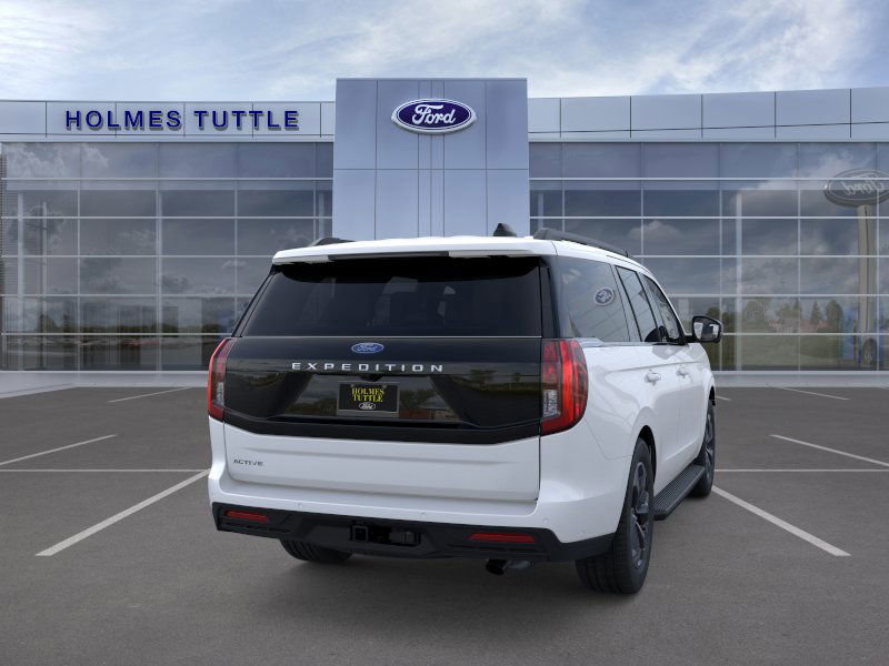 New 2026 Ford Expedition Active image 8