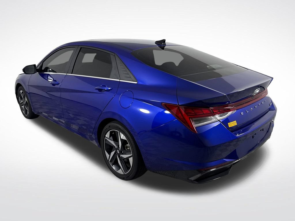 Certified 2023 Hyundai Elantra Limited FWD image 6