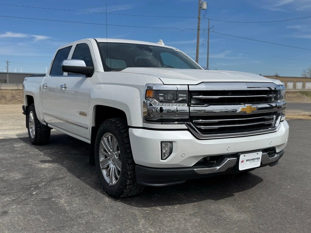 Used 2016 Chevrolet Silverado 1500 High Country w/ High Country Premium Package AWD/4WD image 32
