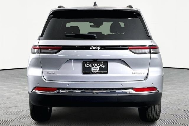 New 2026 Jeep Grand Cherokee Laredo X AWD/4WD image 5