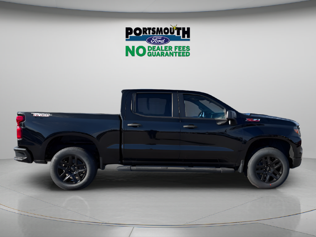 Used 2022 Chevrolet Silverado 1500 Custom Trail Boss AWD/4WD image 6