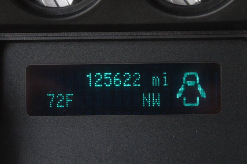 Used 2015 Ford F550 2WD Regular Cab Super Duty image 26
