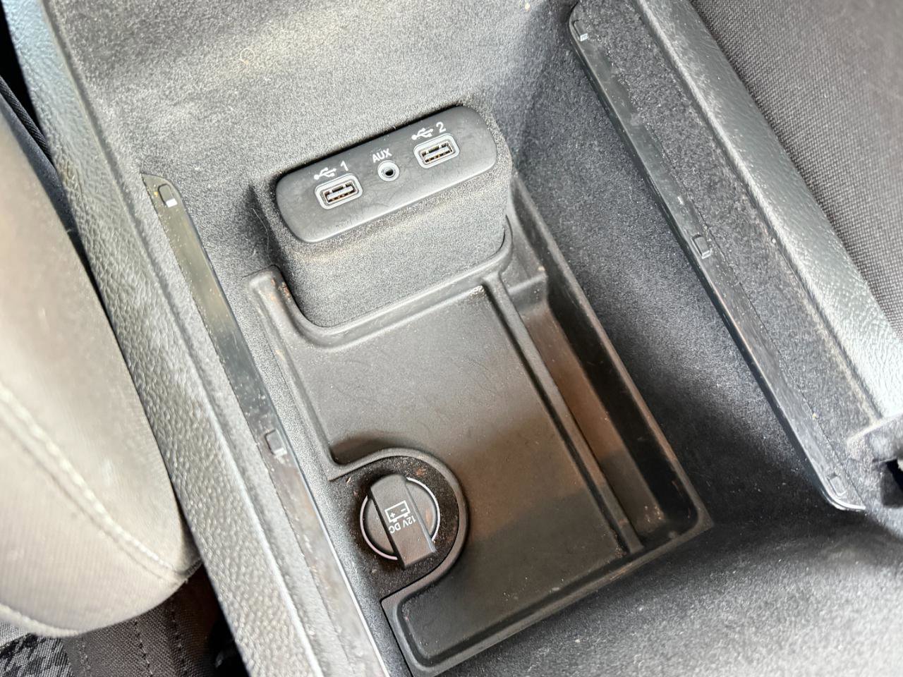 Used 2023 Dodge Charger SXT image 44