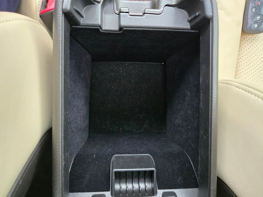 Used 2010 Lexus HS 250h image 36