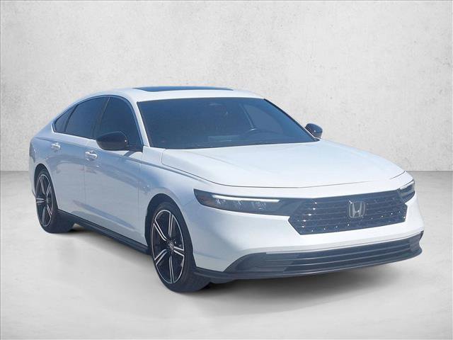 Used 2024 Honda Accord Sport image 3