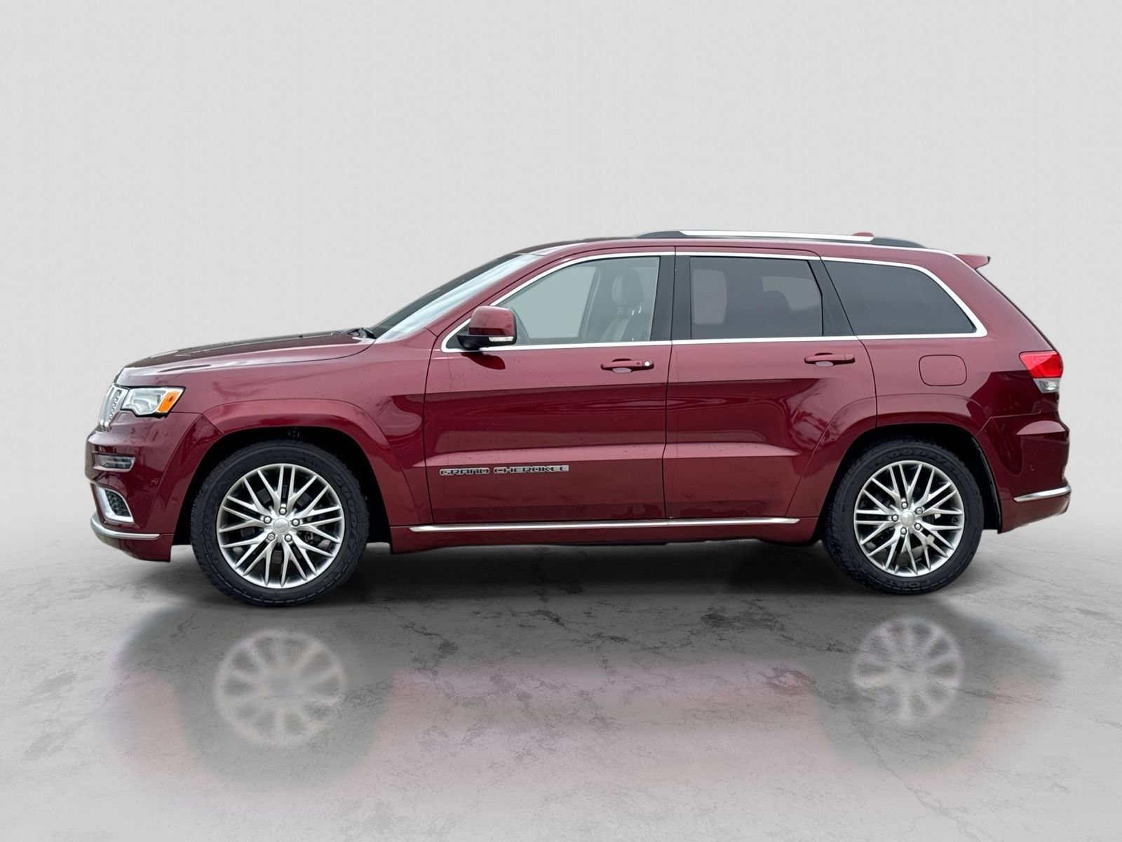 Used 2017 Jeep Grand Cherokee Summit w/ Platinum Series Group AWD/4WD image 3