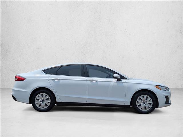 Used 2020 Ford Fusion S FWD image 4