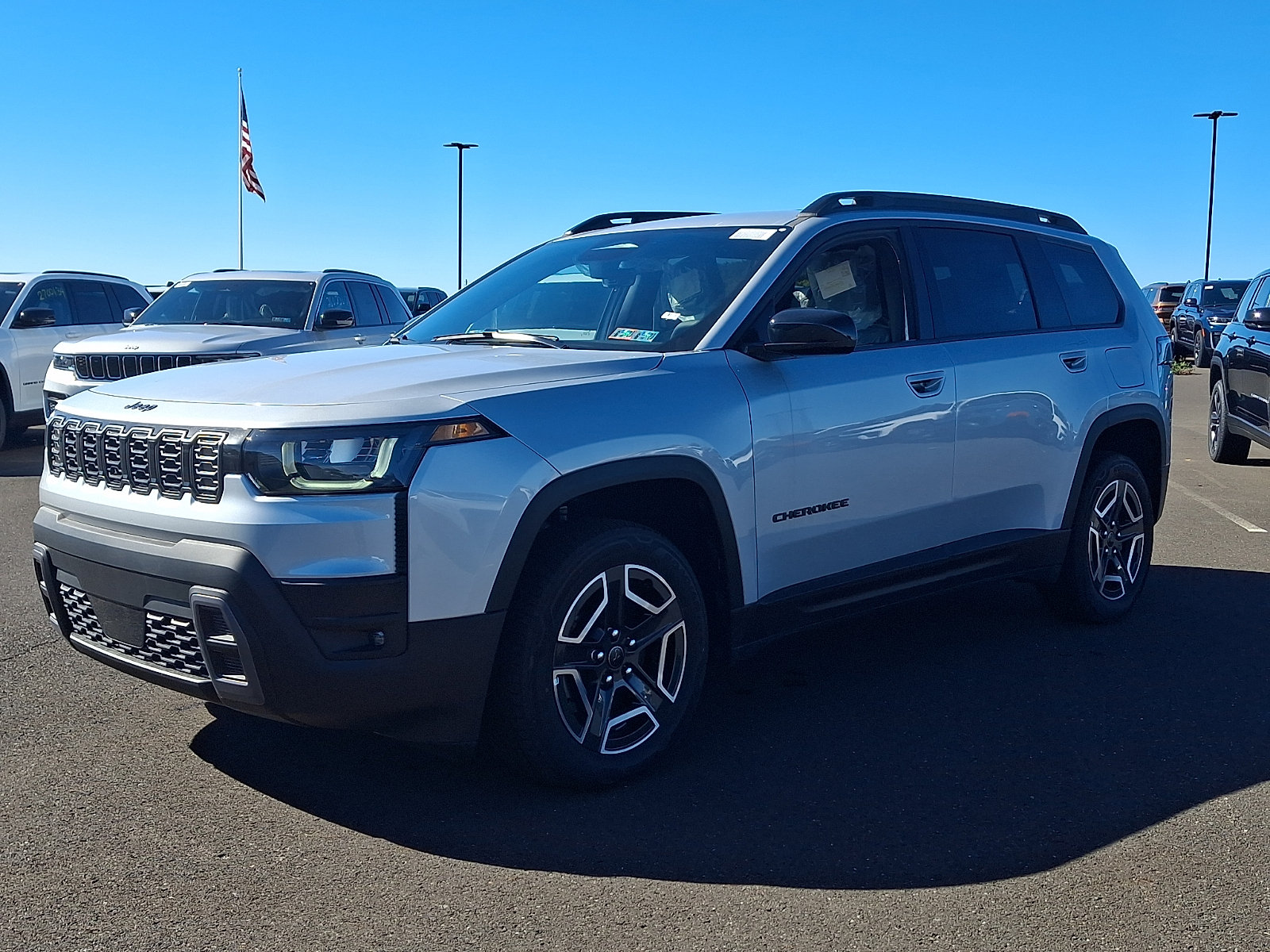 New 2026 Jeep Cherokee Laredo AWD/4WD image 2