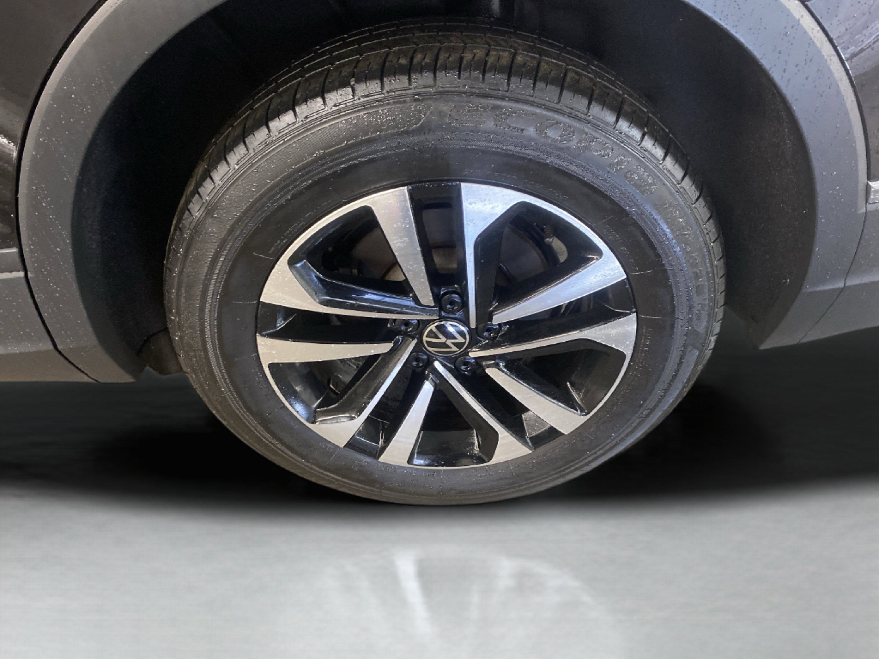 Used 2023 Volkswagen Tiguan S AWD/4WD image 26