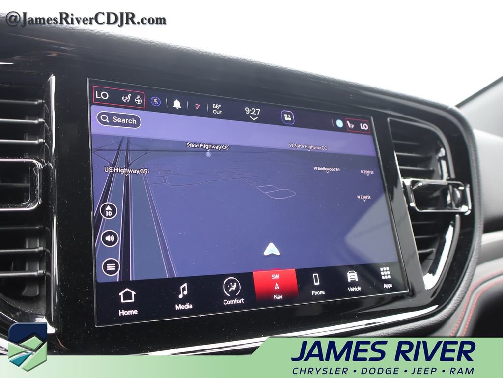Used 2025 Dodge Durango GT AWD/4WD image 37