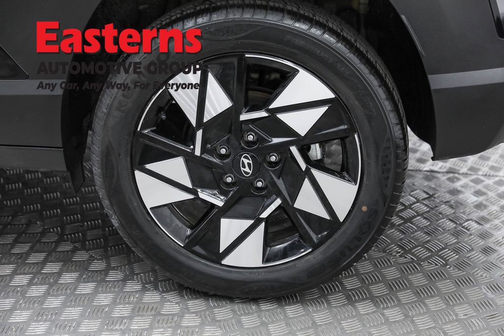 Used 2024 Hyundai Kona SEL image 33