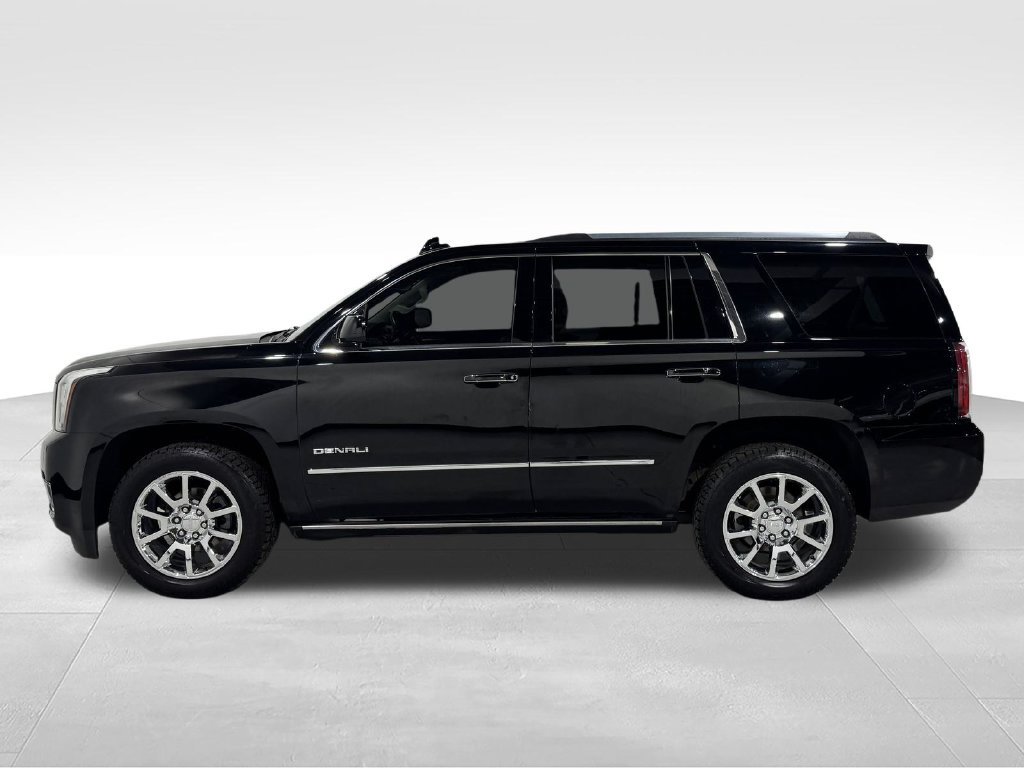 Used 2018 GMC Yukon Denali w/ Open Road Package AWD/4WD image 13