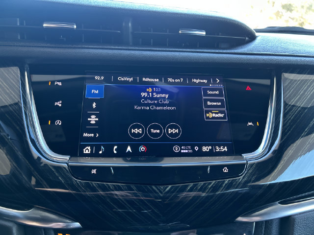 Used 2025 Cadillac XT6 Premium Luxury w/ Technology Package FWD image 22