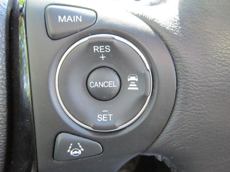 Used 2016 Honda Pilot Touring image 21