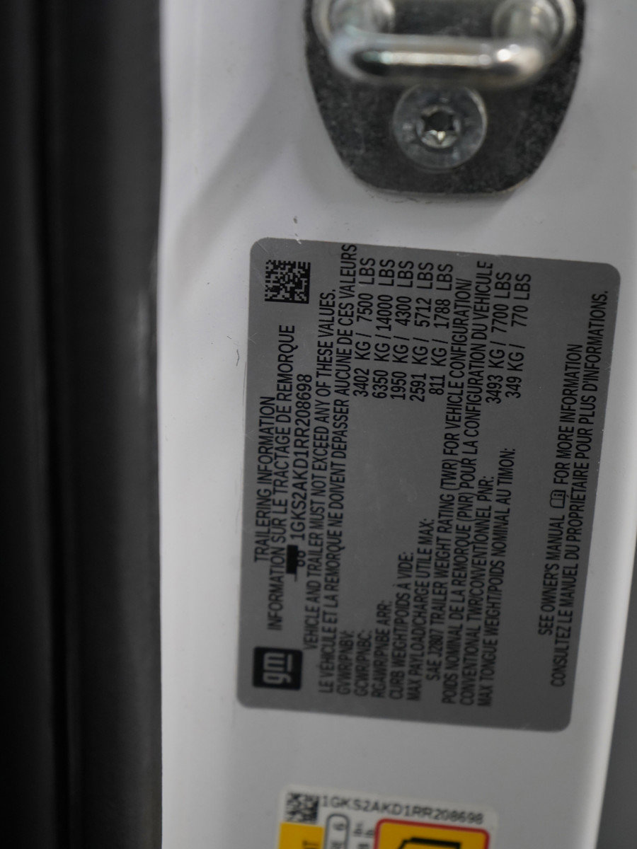 Used 2024 GMC Yukon SLE image 30