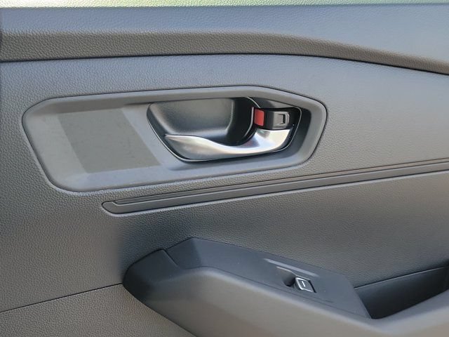 Certified 2024 Honda Accord EX image 6