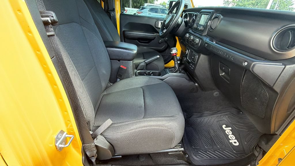 Used 2018 Jeep Wrangler Unlimited Sport AWD/4WD image 27