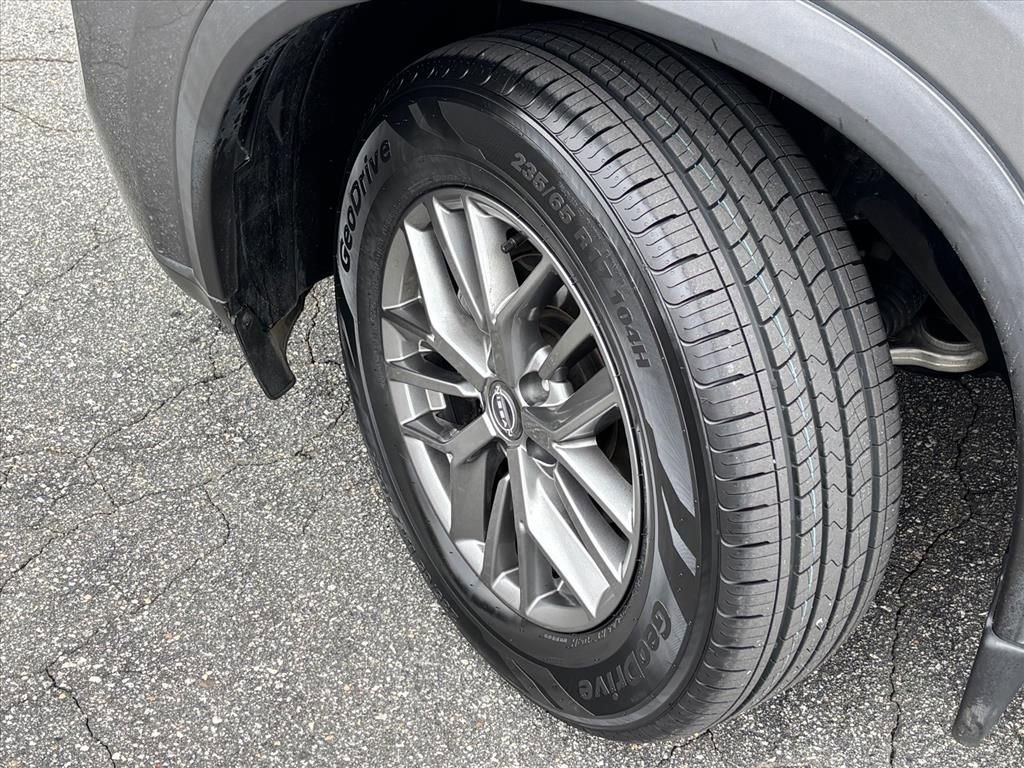 Used 2023 Nissan Rogue S image 27