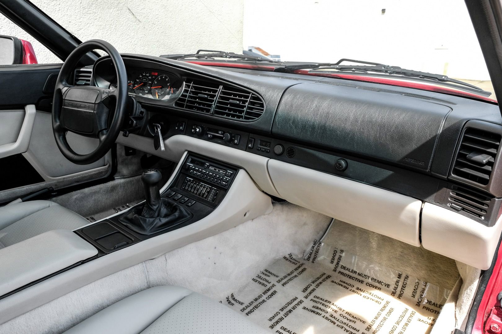 Used 1989 Porsche 944 Turbo RWD image 12